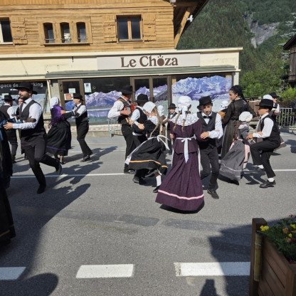 groupes folkloriques